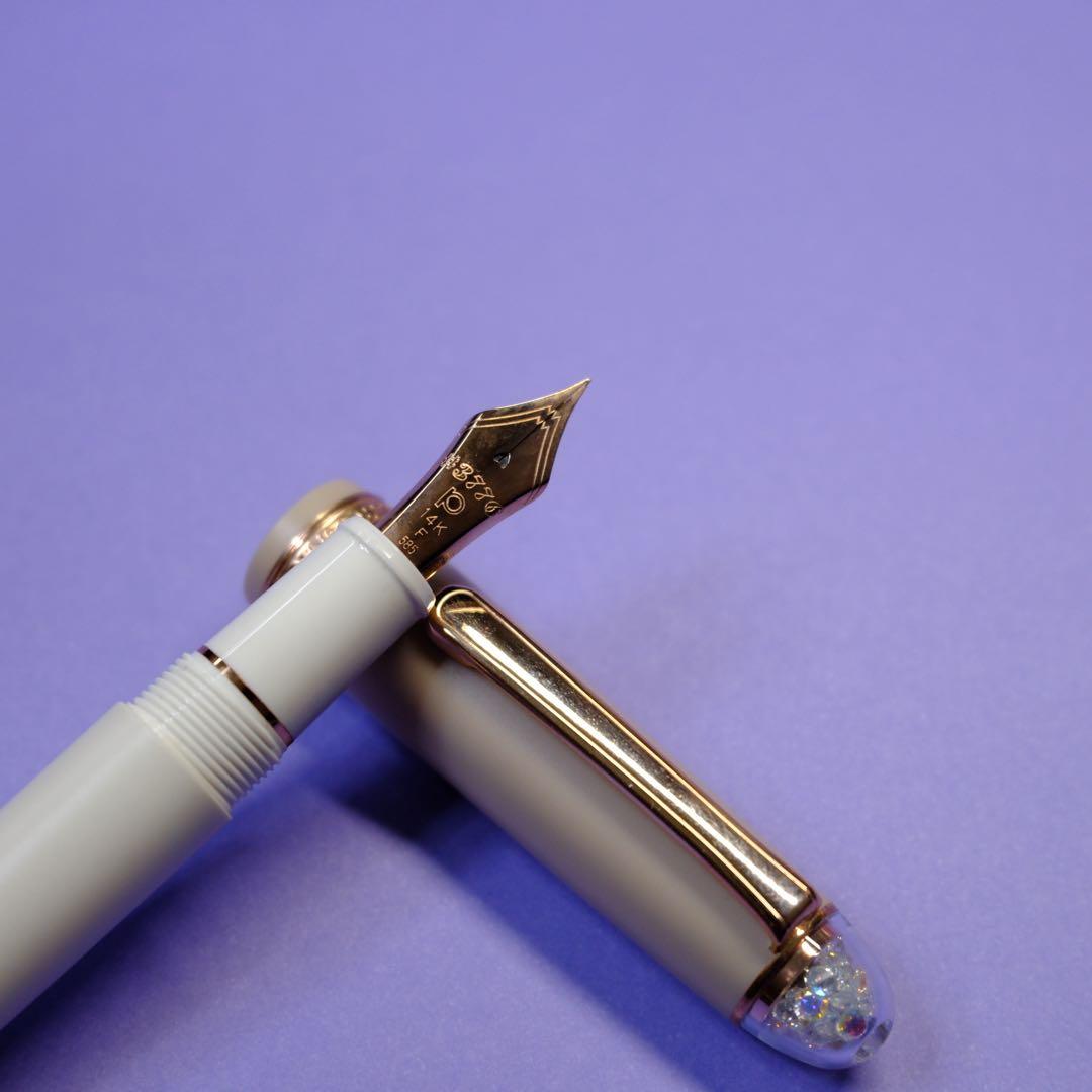 プラチナ #3776 センチュリー シェイプオブハート チャイラテ　F