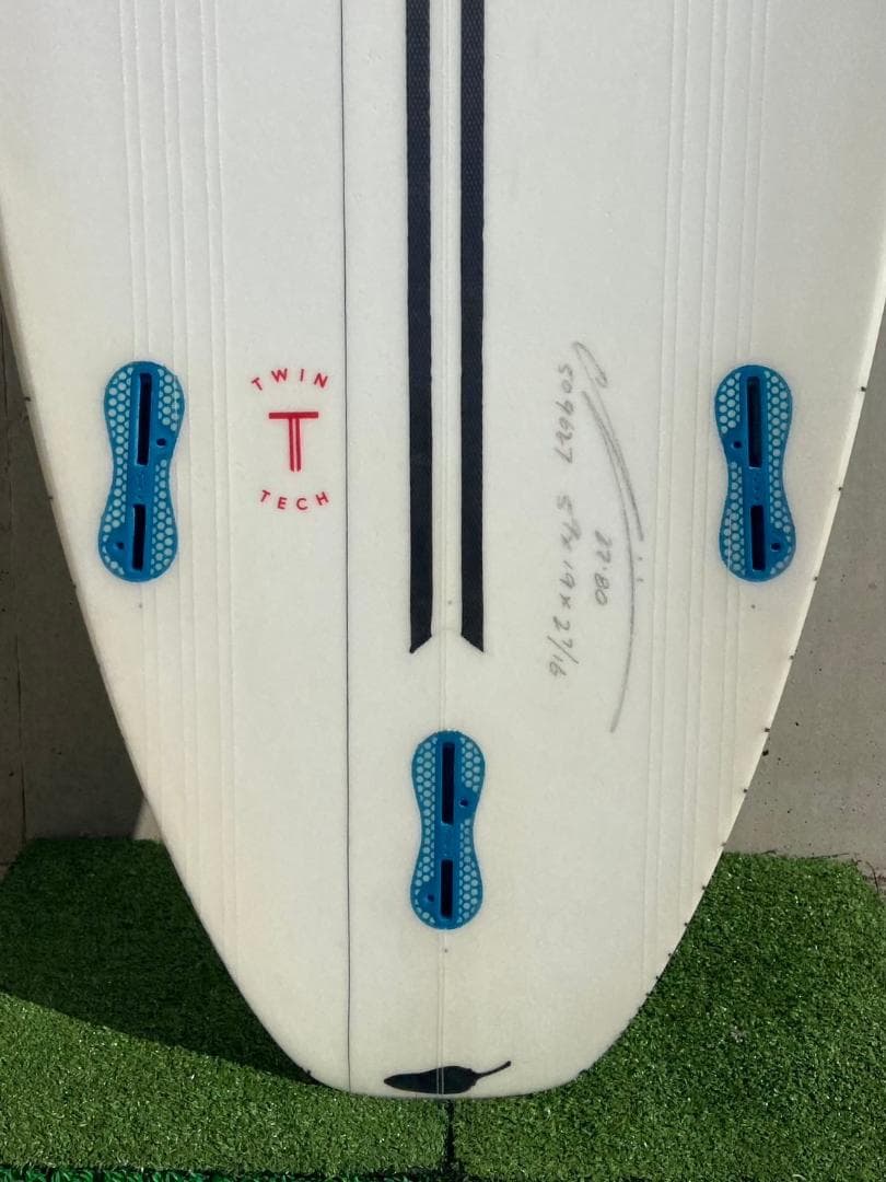 5'9/チリサーフボード/[ボリューム2]/小波パフォーマンス/中古ボード