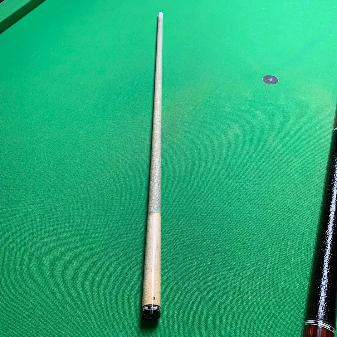 HOW ビリヤードキュー