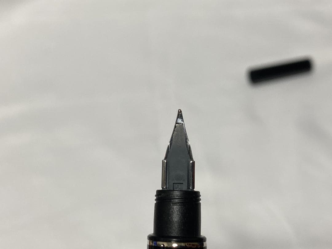 希少 LAMY 万年筆 アクセント エイトリング 14K ペン先F