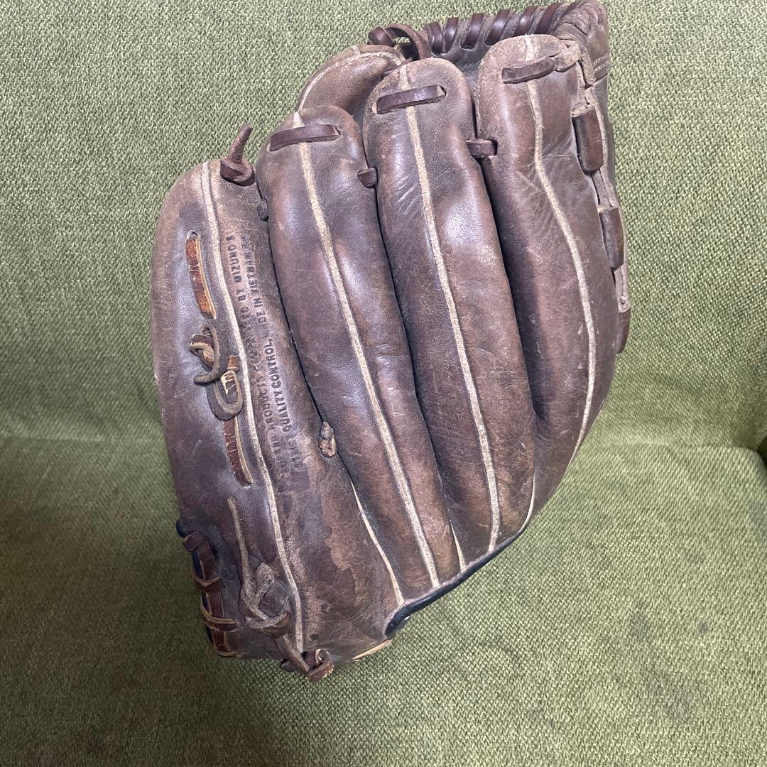 Mizuno ソフトボールグローブ 　年代物❗️