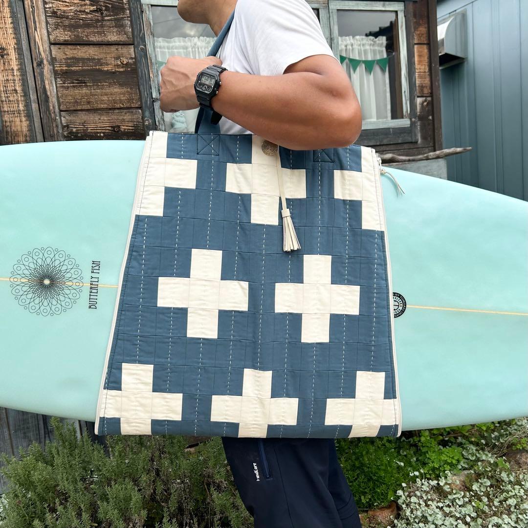 バッグにもなるボードキャリーバッグ