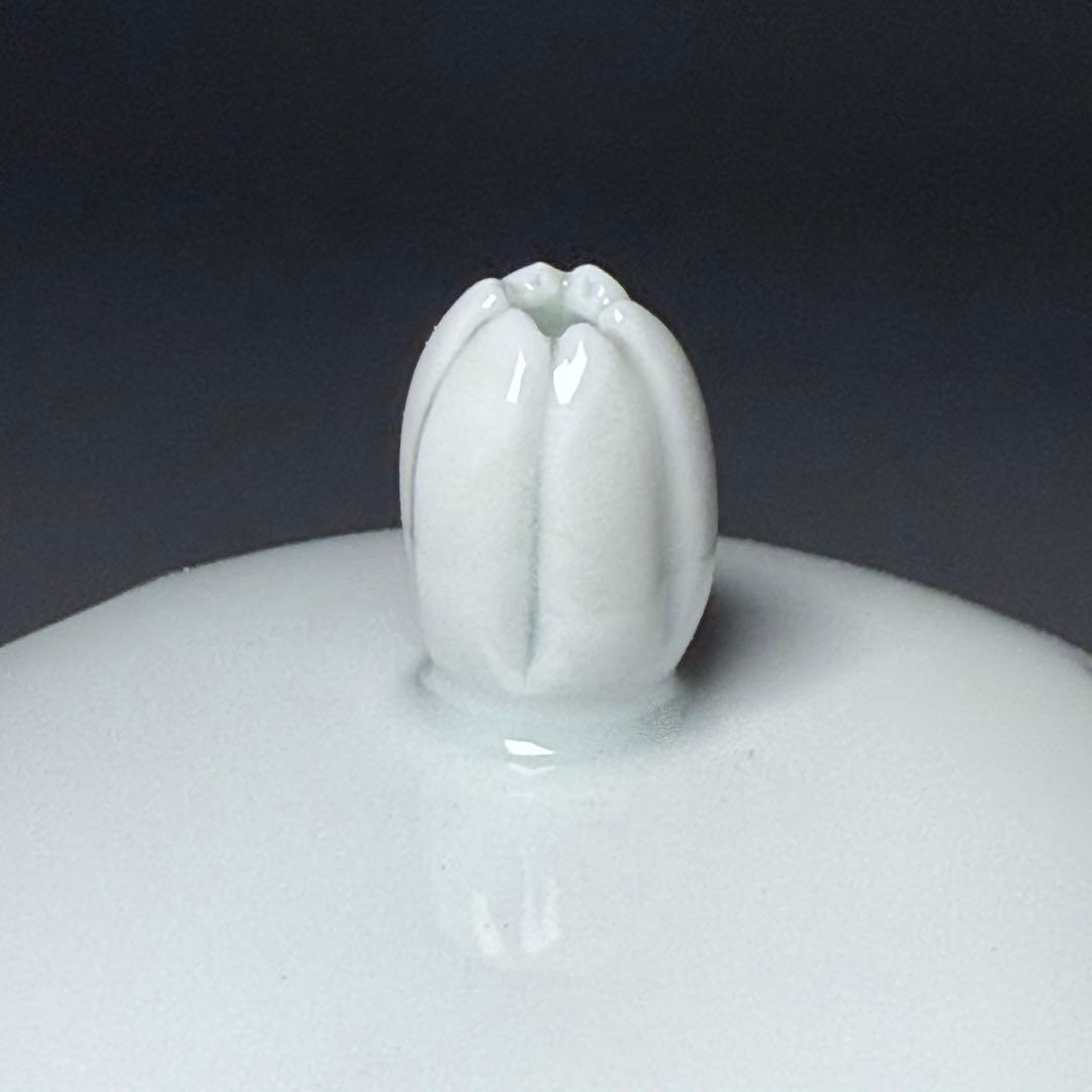 人間国宝　井上萬二　本人作　白磁香炉〈大〉　共箱　栞　共布　『萬二作』　未使用品