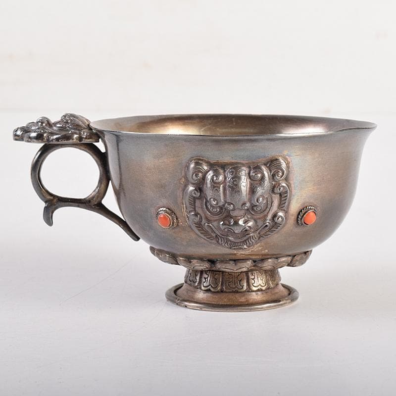 中国　白銅　神獣刻　玉石装飾　取手付杯　約167g　M　R8495