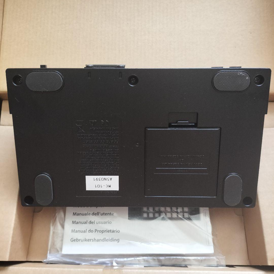 Roland MC-101 グルーヴボックス