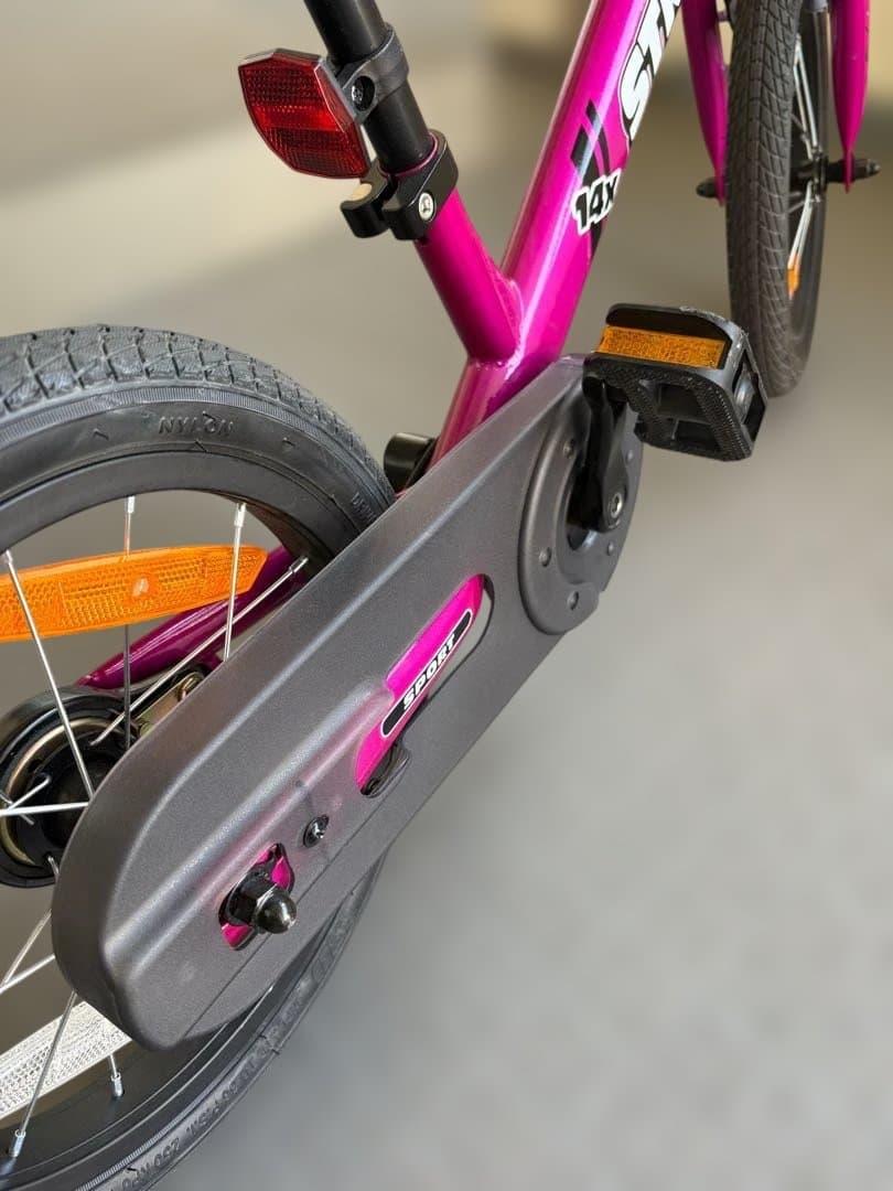 たのメル便【美品】STRIDER14xストライダー フューシャピンク スタンド付