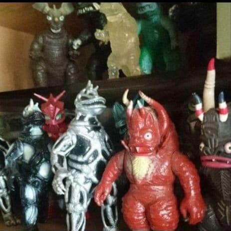 絶版　バンダイ　怪獣　ソフビ