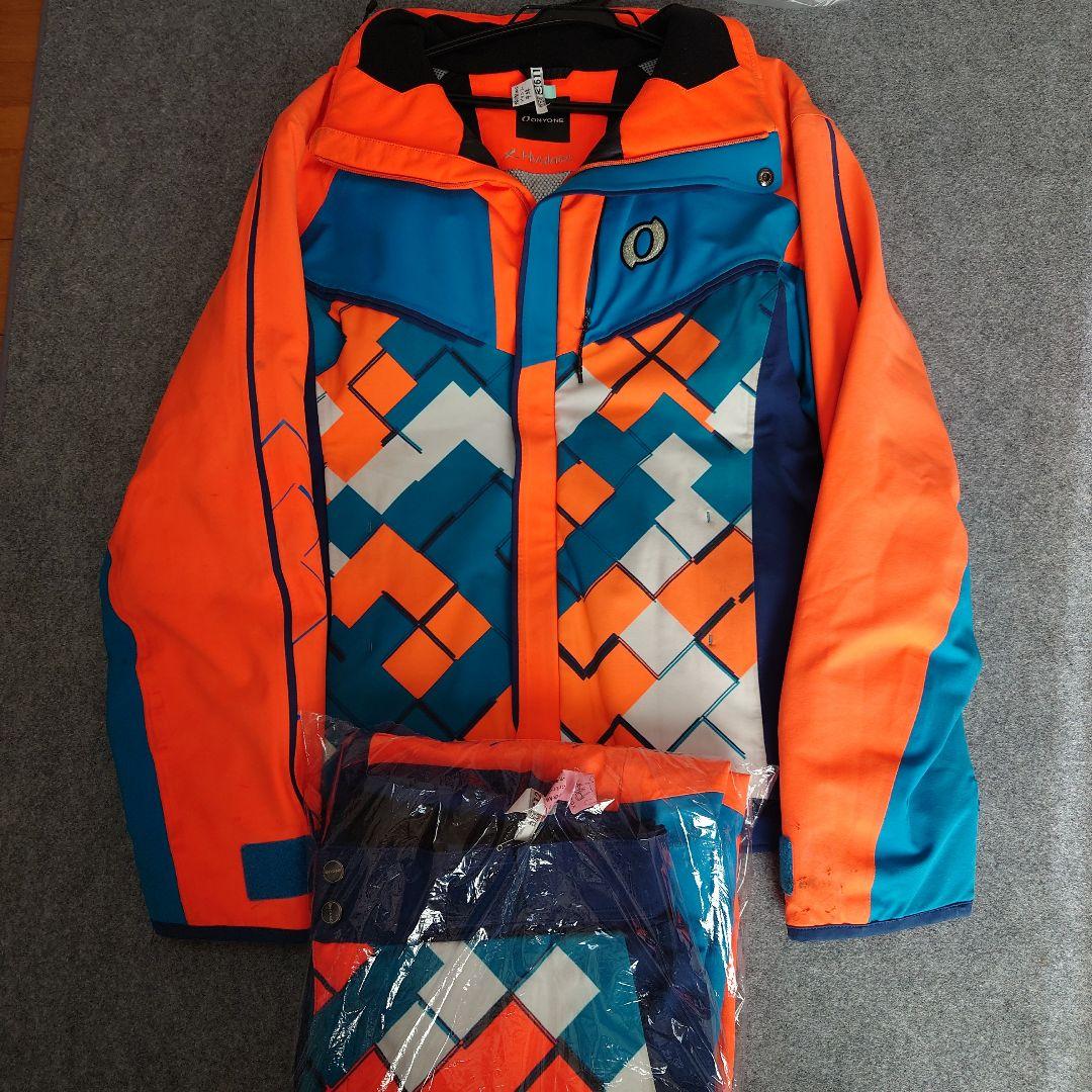 ONYONE　スキーウェア　サイズM