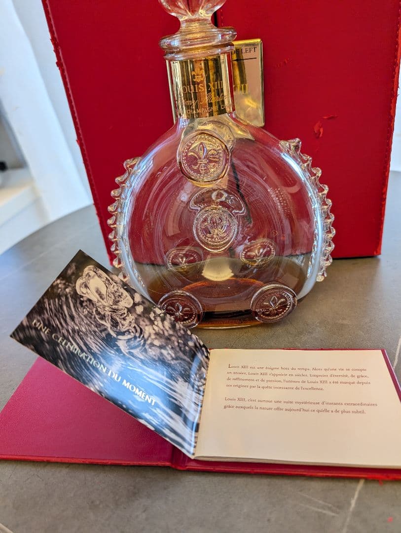 レミーマルタン　ルイ13世　バカラクリスタル　空き瓶　観音開き