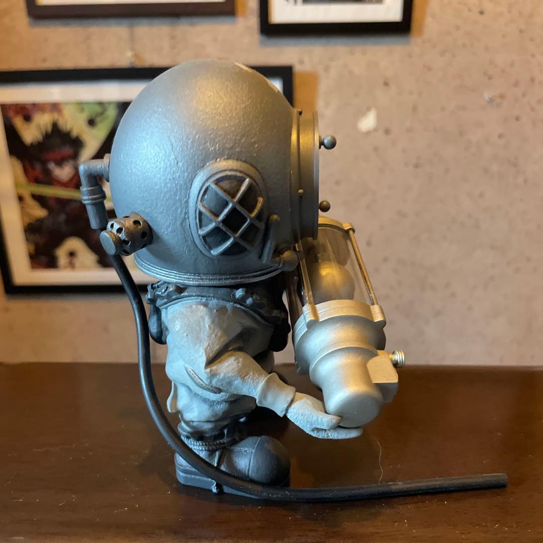 デフォリアル　芹沢博士