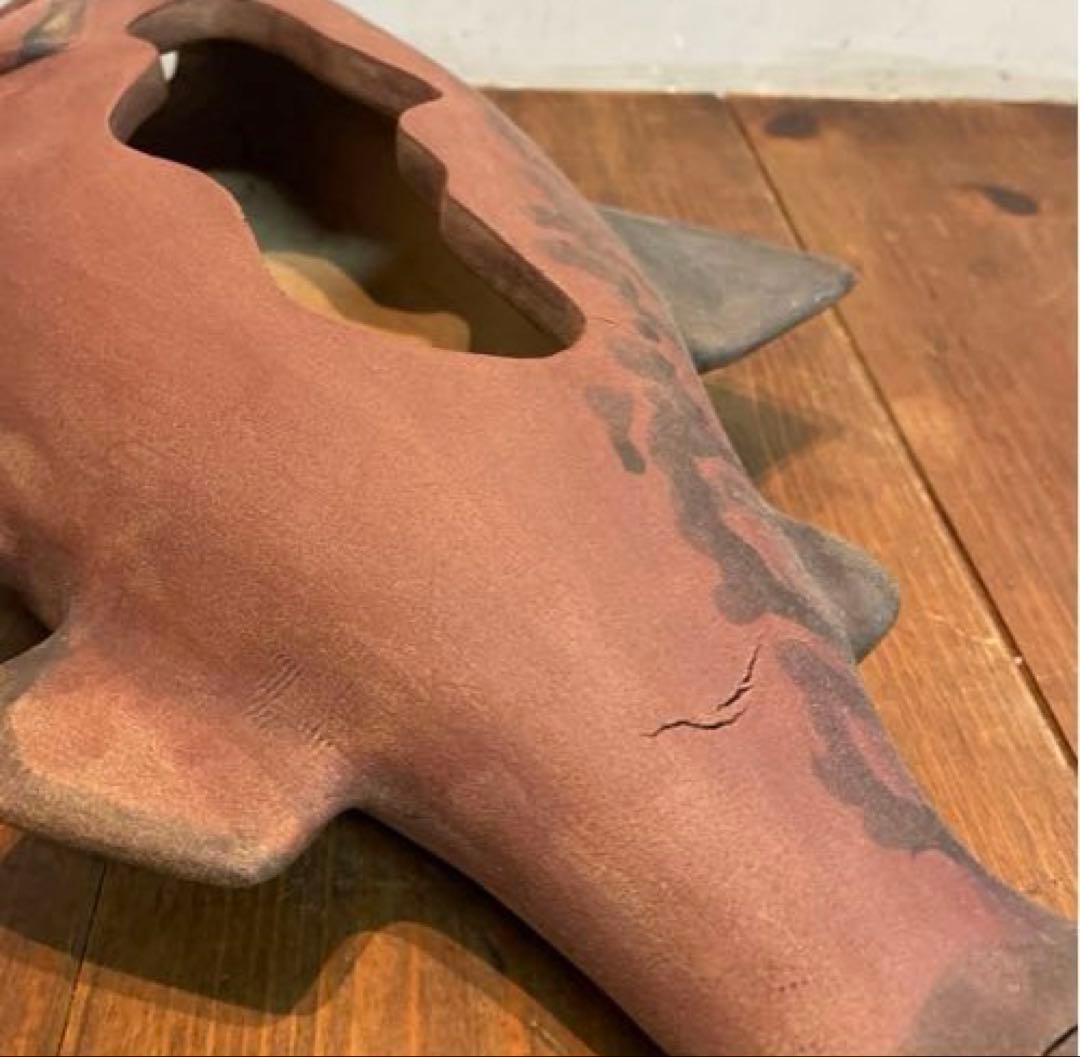 美品　陶芸　焼物　魚　花器　陶器　花瓶　オブジェ　重厚感ある　花入