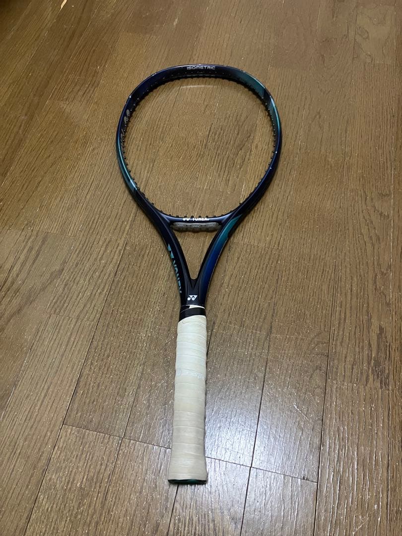 YONEX EZONE 100 g3 テニスラケット