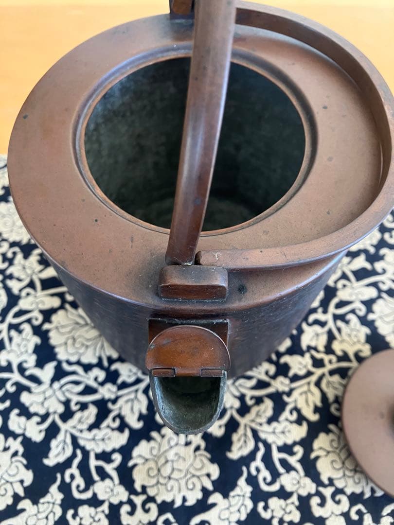 [アンティーク・骨董品] 鋳鉄製 薬缶　ダークブラウン
