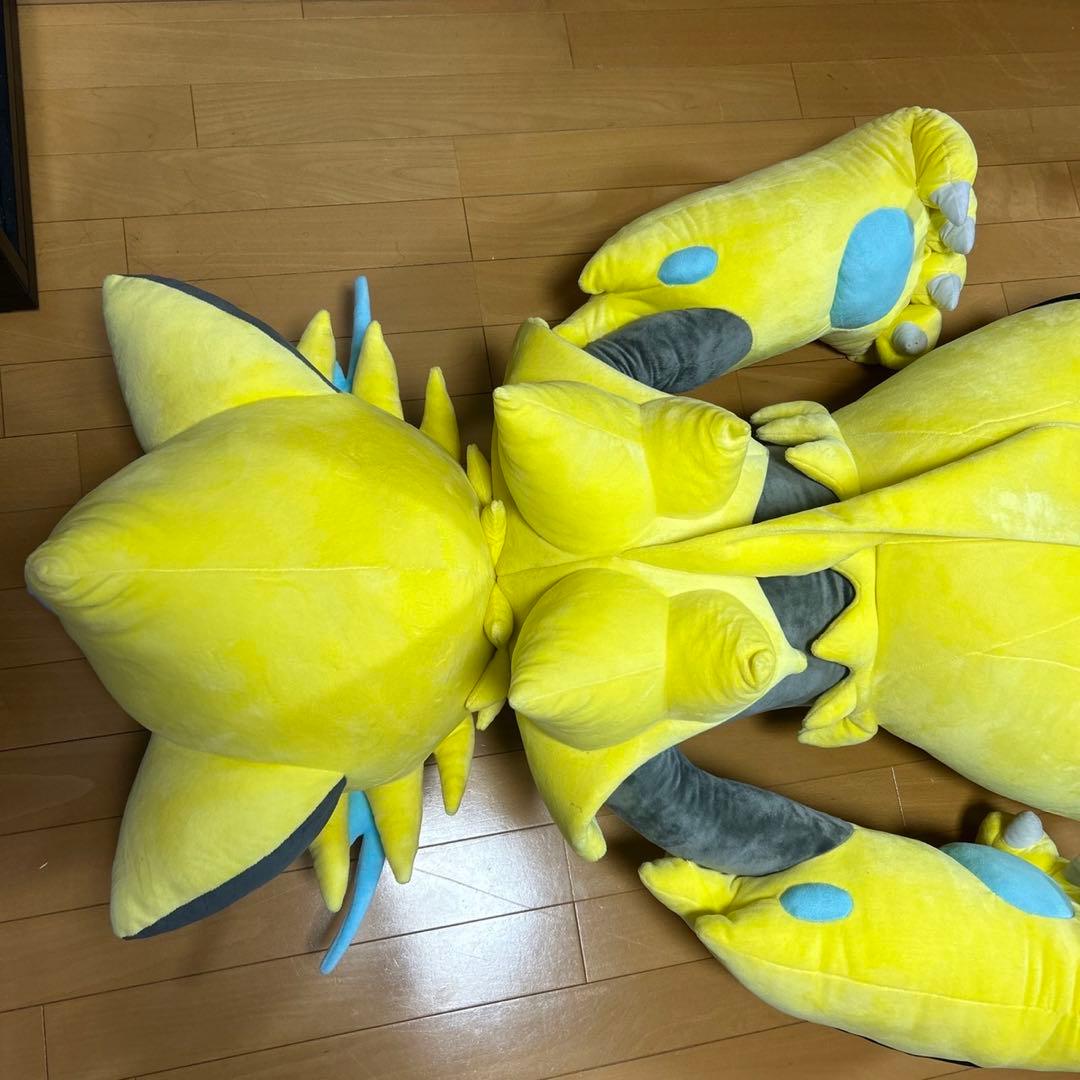 ポケモン　等身大　ゼラオラ　ぬいぐるみ