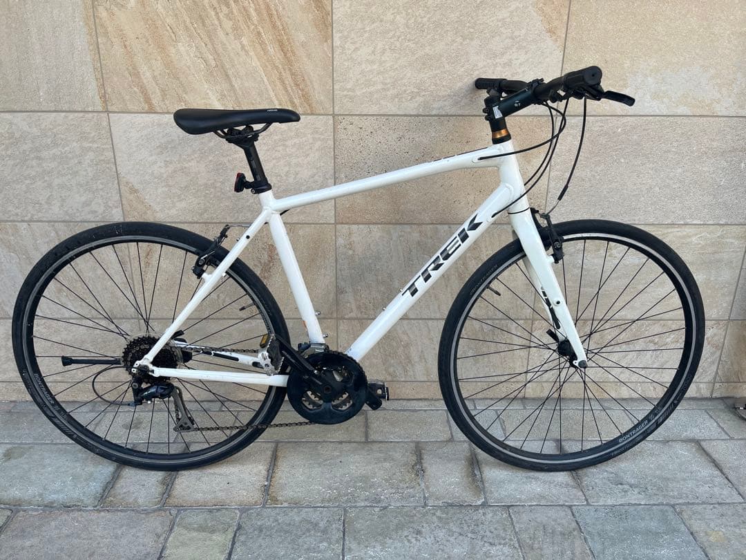 【東京近郊受渡し希望】クロスバイク TREK FX3 状態良好 即乗り可能