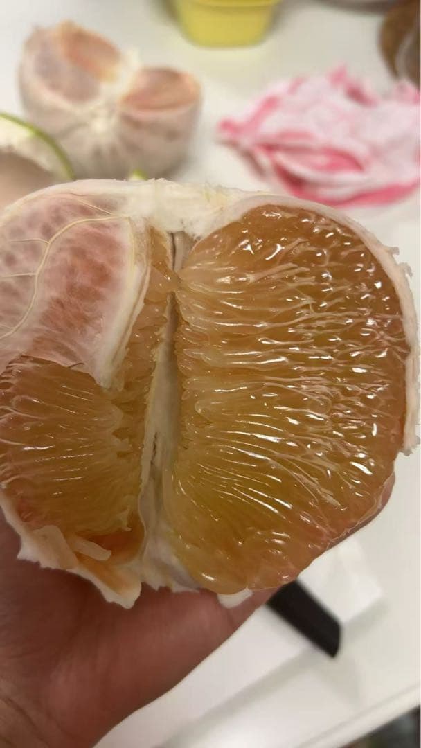 タイ産ポメロ一箱