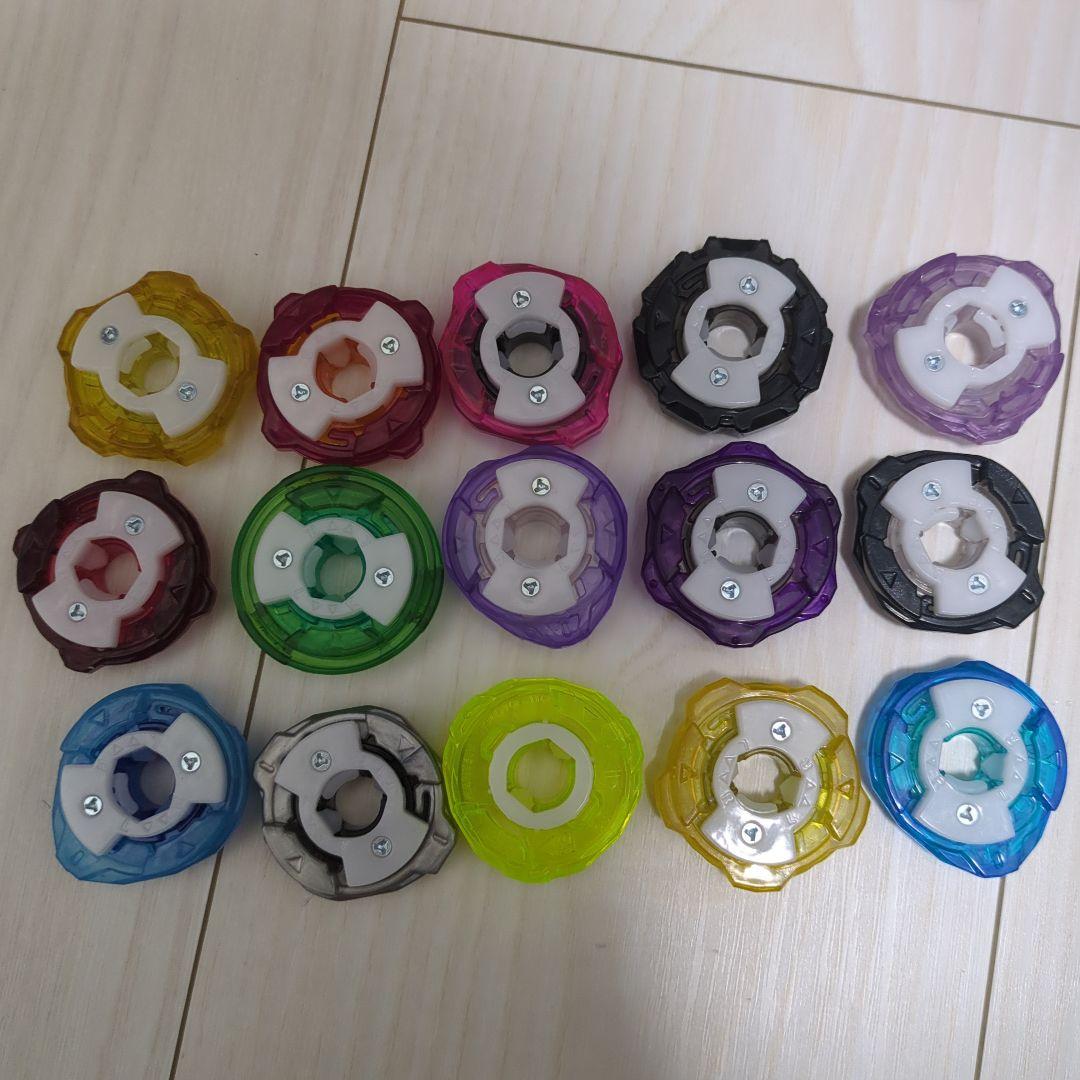 【大幅値下げ】ベイブレードX　まとめ売り　パーツ65点