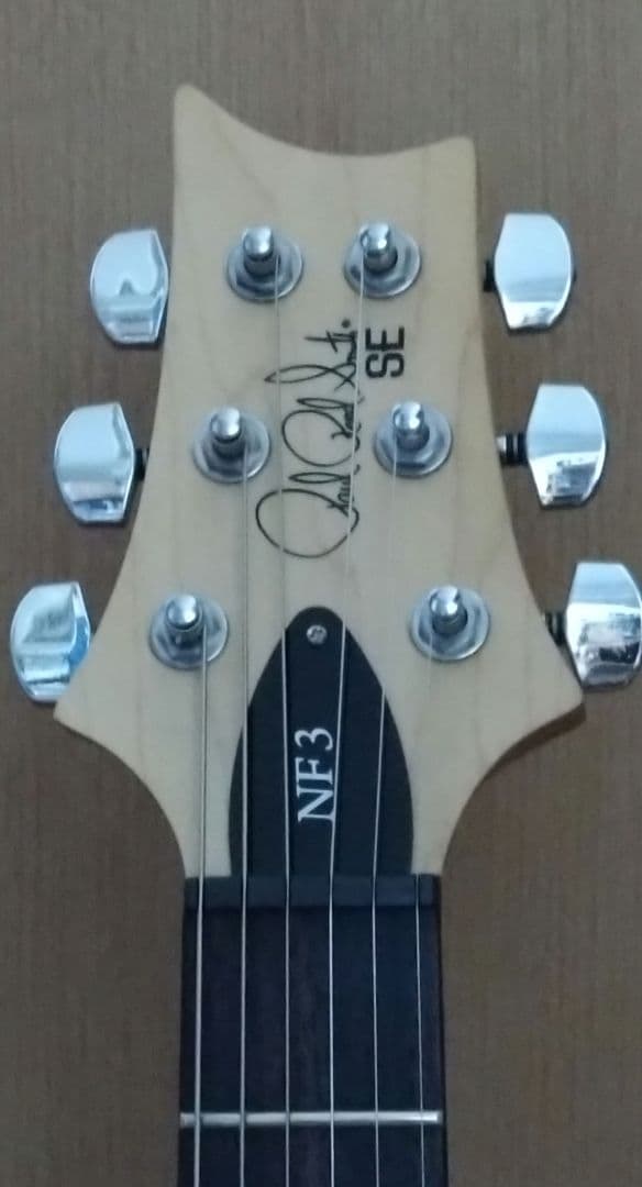 PRS SE NF3 Pearl White ローズネック