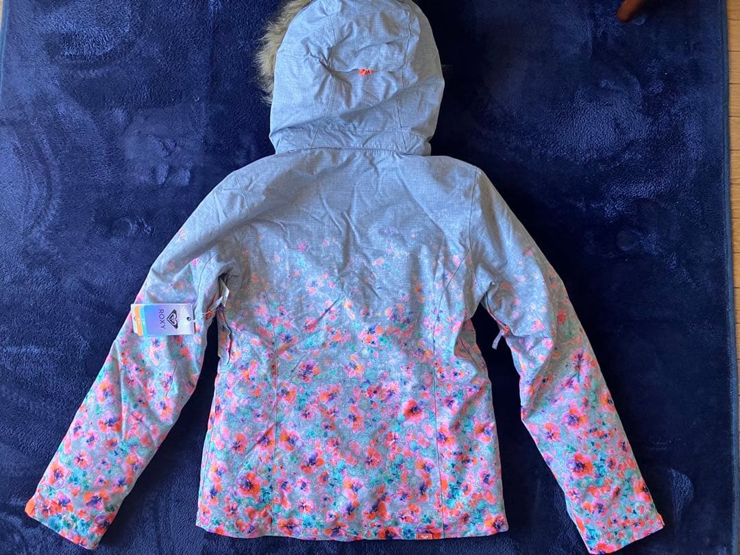 大幅値下げ！【新品65%オフ】ROXY スノーボードジャケット