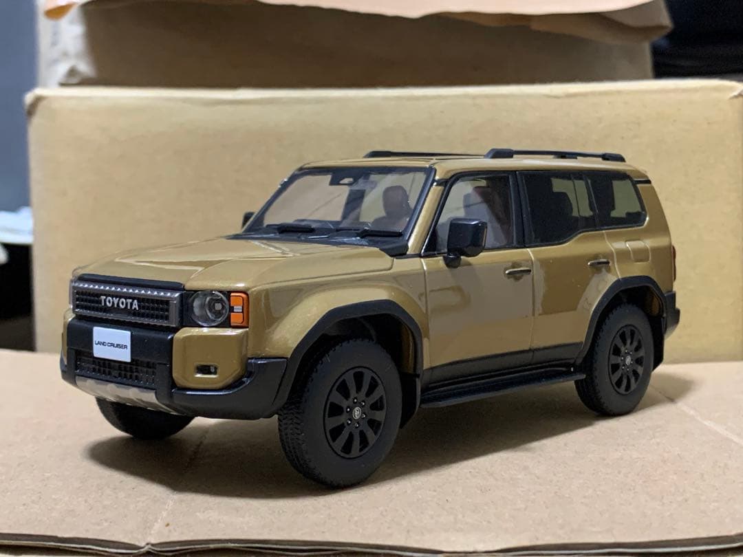 博*‼様 トヨタ ランドクルーザー250 ミニカー