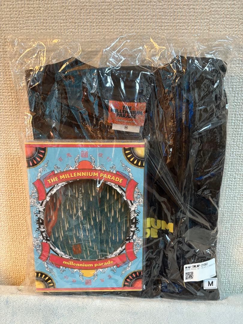 THE MILLENNIUM PARADE 限定Tシャツ Mサイズ　靴下つき
