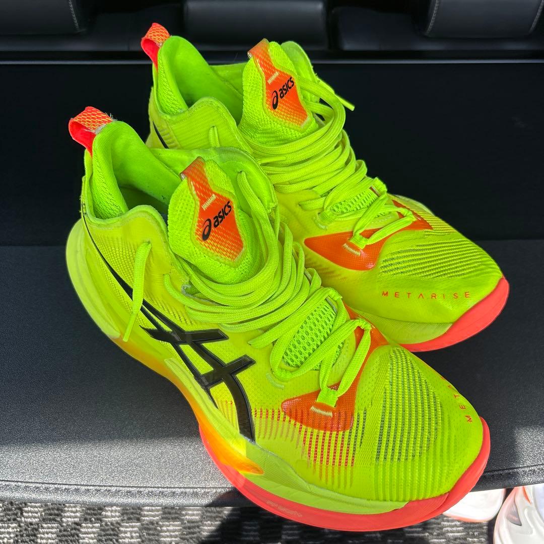 ASICS RISE 2 バレーボールシューズ 蛍光イエロー28センチ