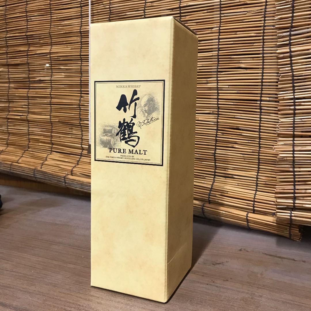 竹鶴17年 ピュアモルト 700ml 専用箱入り