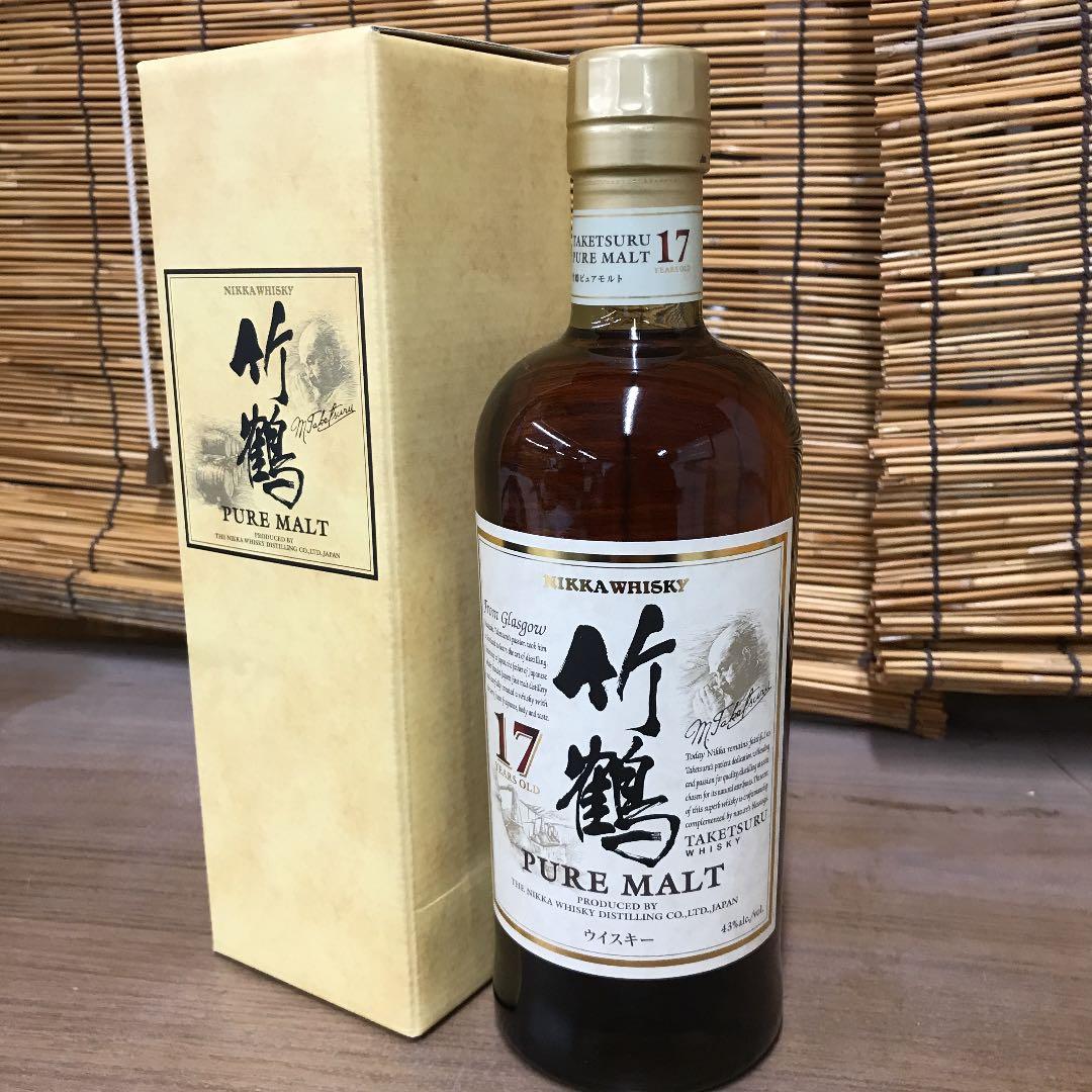 竹鶴17年 ピュアモルト 700ml 専用箱入り