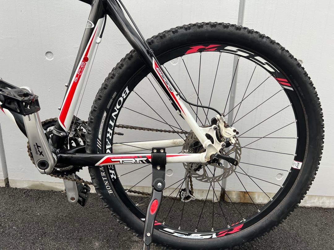 【大阪直接渡しのみ】 トレック TREK 8シリーズ 26インチ 譲渡証明書付き