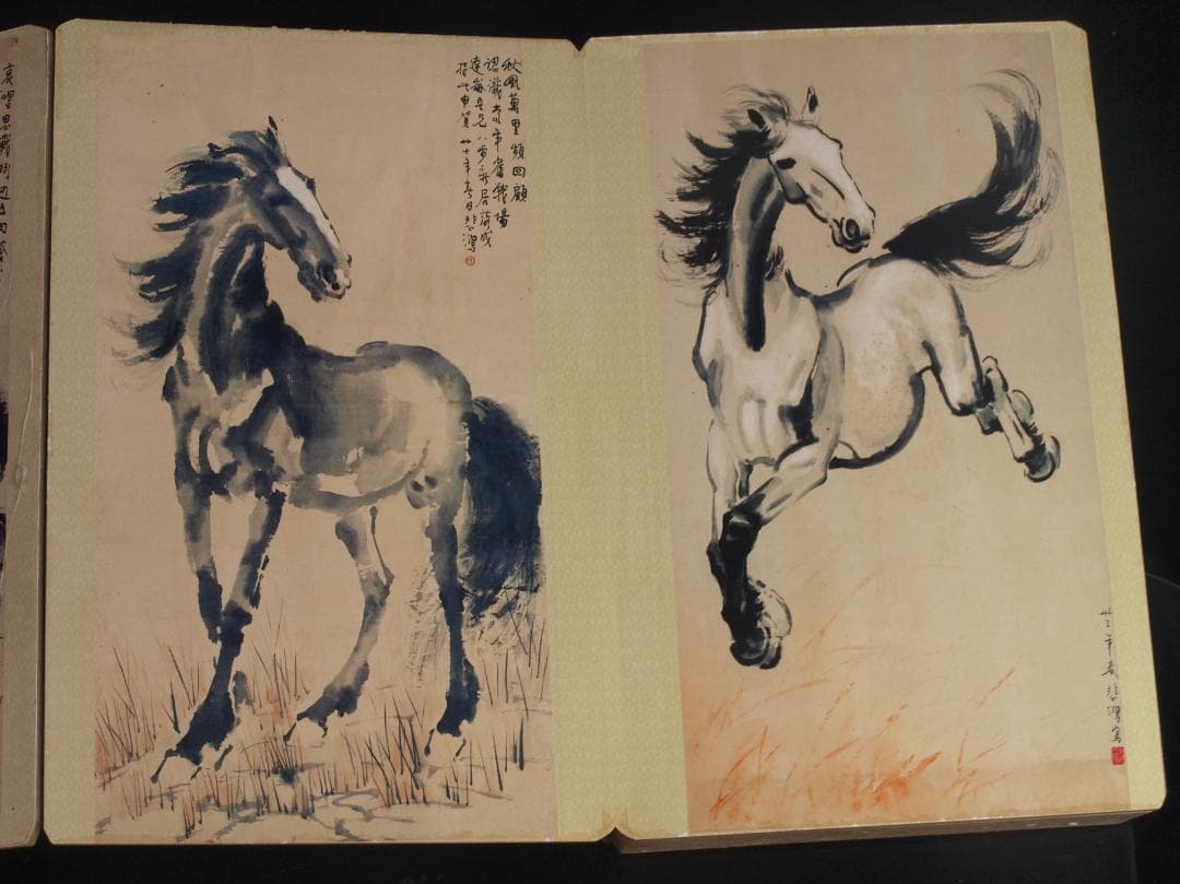 中国近時代の古本　絵冊　書籍　肉筆絵　激安骨董品 DE246C9-2