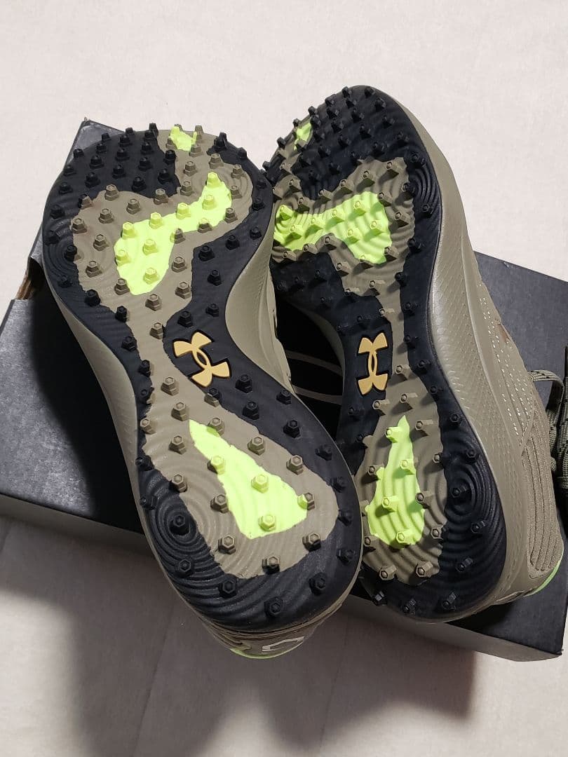 新品 26cm アンダーアーマー ヤード ターフ 野球トレーニングシューズ 1