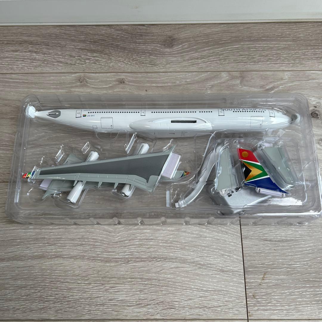 【新品】South African 南アフリカ航空 エアバスA340-300模型