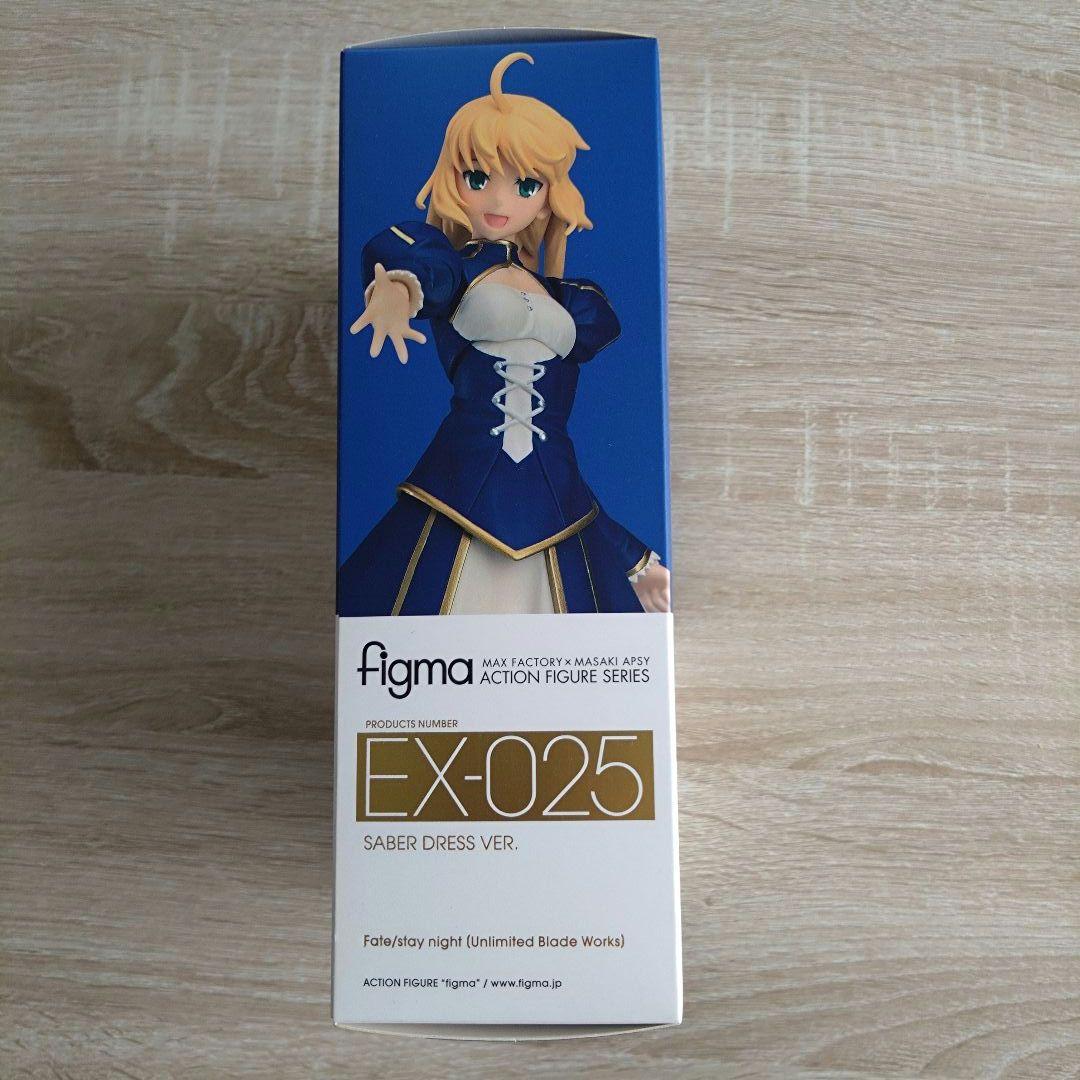 新品未開封figma EX-025 セイバー ドレスver. Fate fgo