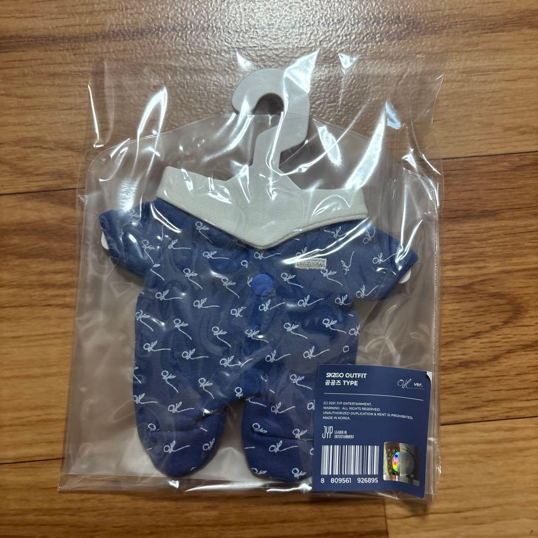 SKZOO　skzoo　ジニレット　Jiniret　ぬいぐるみ　服　5着