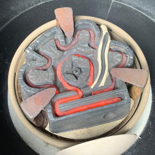 野々田式炭型電熱器面取風炉410W敷板付 [B34175]