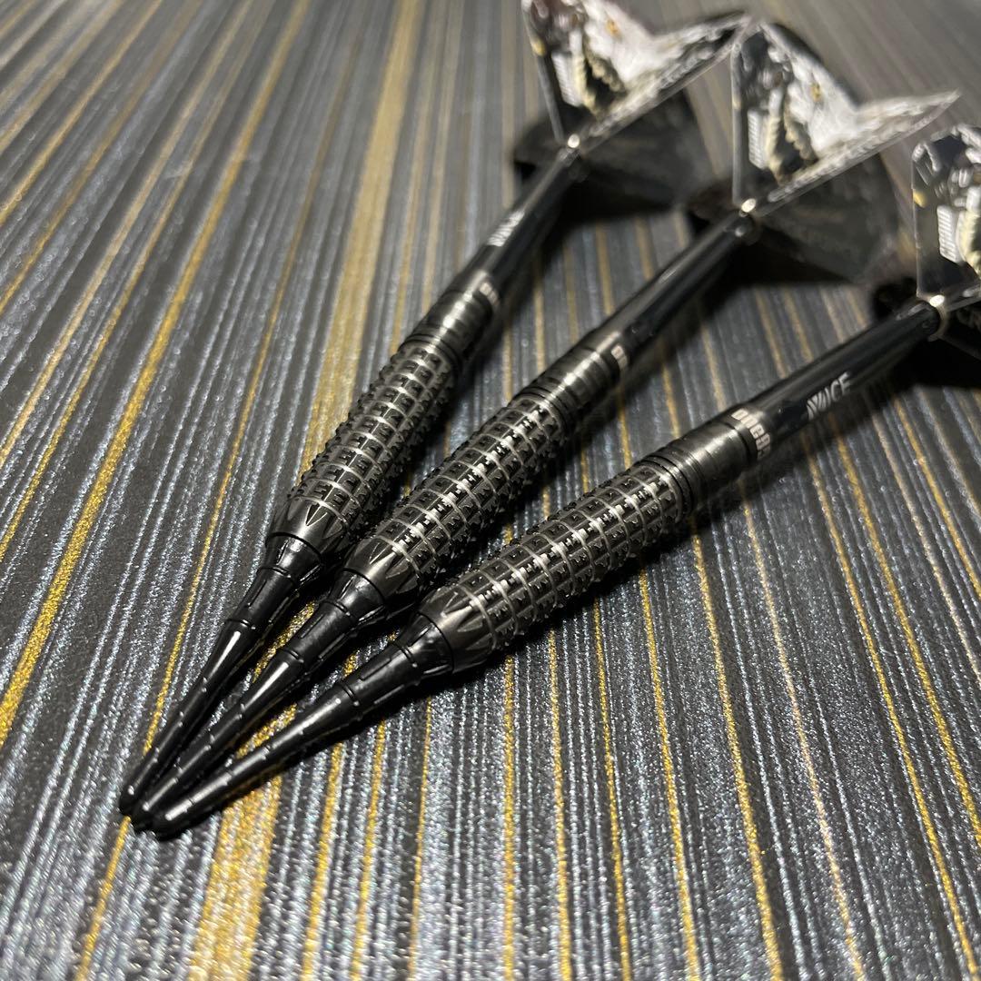 定価11000円 ソフトダーツ クロックフォース 18g CF2