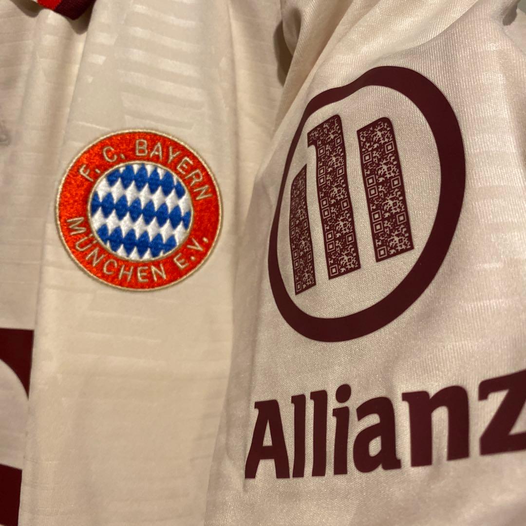 伊藤 洋輝　バイエルン・ミュンヘン 24/25　サード 　CL仕様