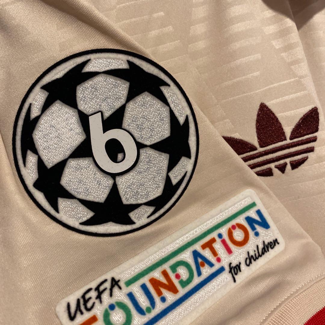 伊藤 洋輝　バイエルン・ミュンヘン 24/25　サード 　CL仕様