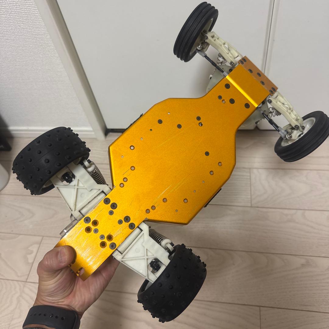 アソシ Associated RC10 team car