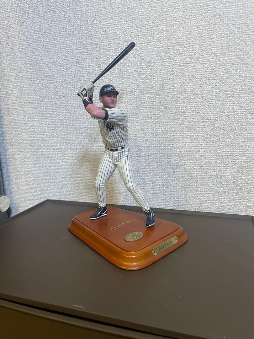 希少！デレク・ジーター ダンバリーミント製　フィギュア