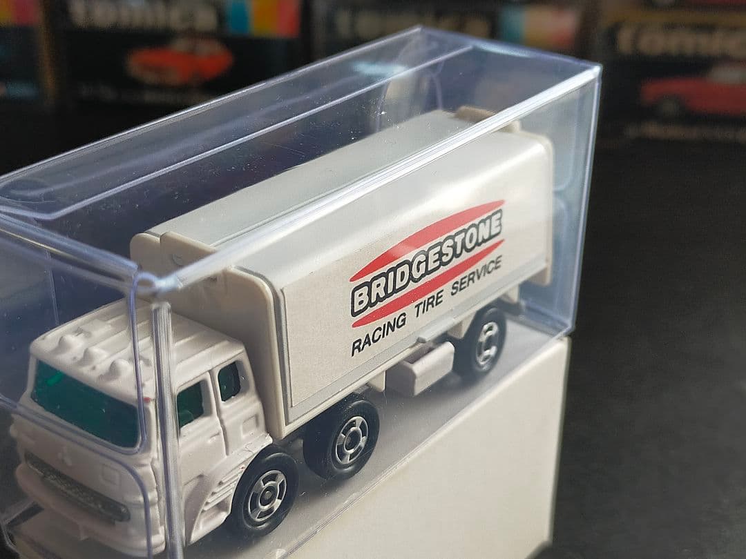 レース 関係者 配布品 黒箱 トミカ ふそうウィングルーフ 日本製 ブリヂストン