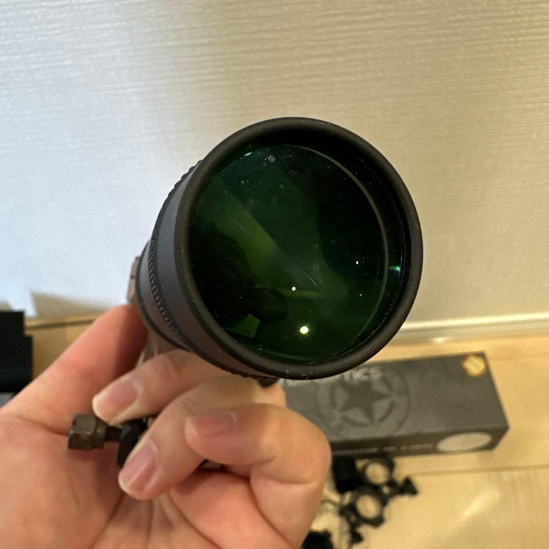 VectorOptics FORESTER JR. ガイズリーマウント付き