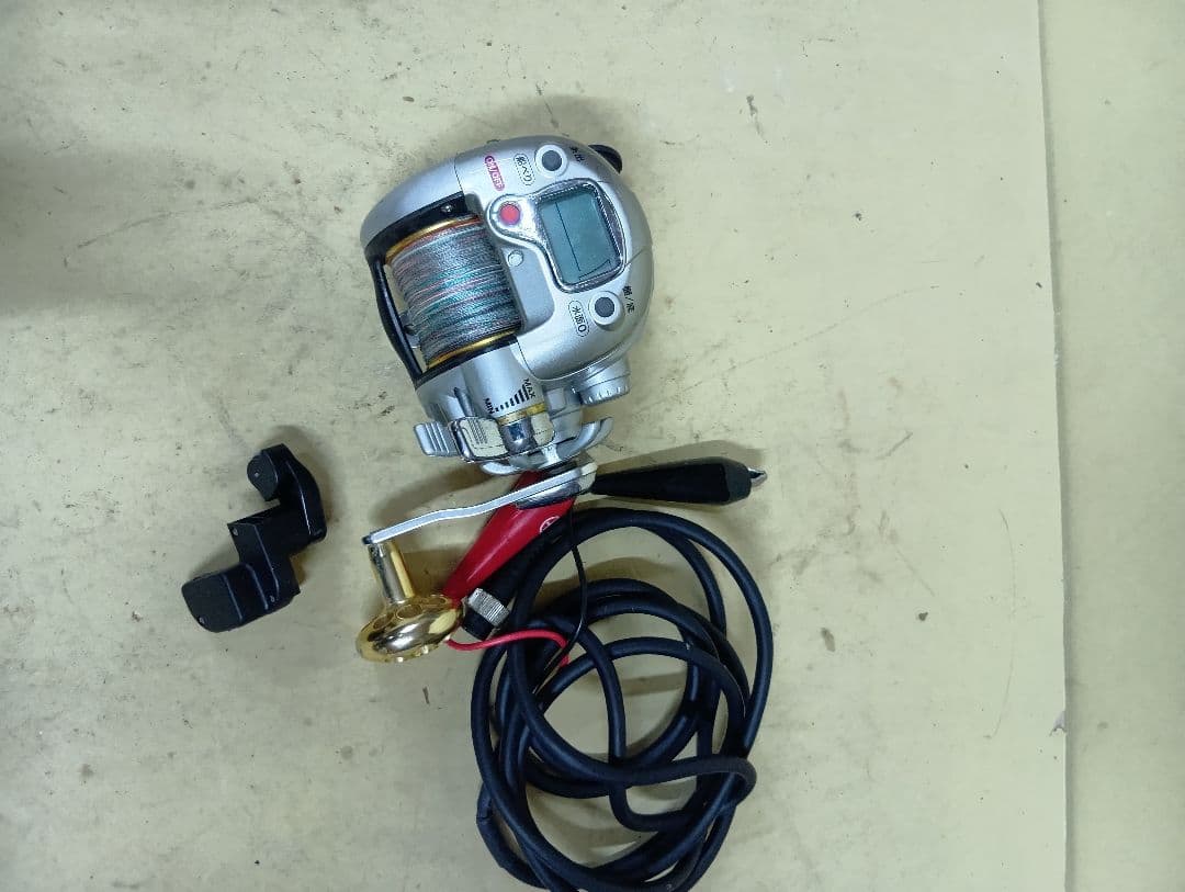 POLARIS X 300 電動リール　ほとんど未使用