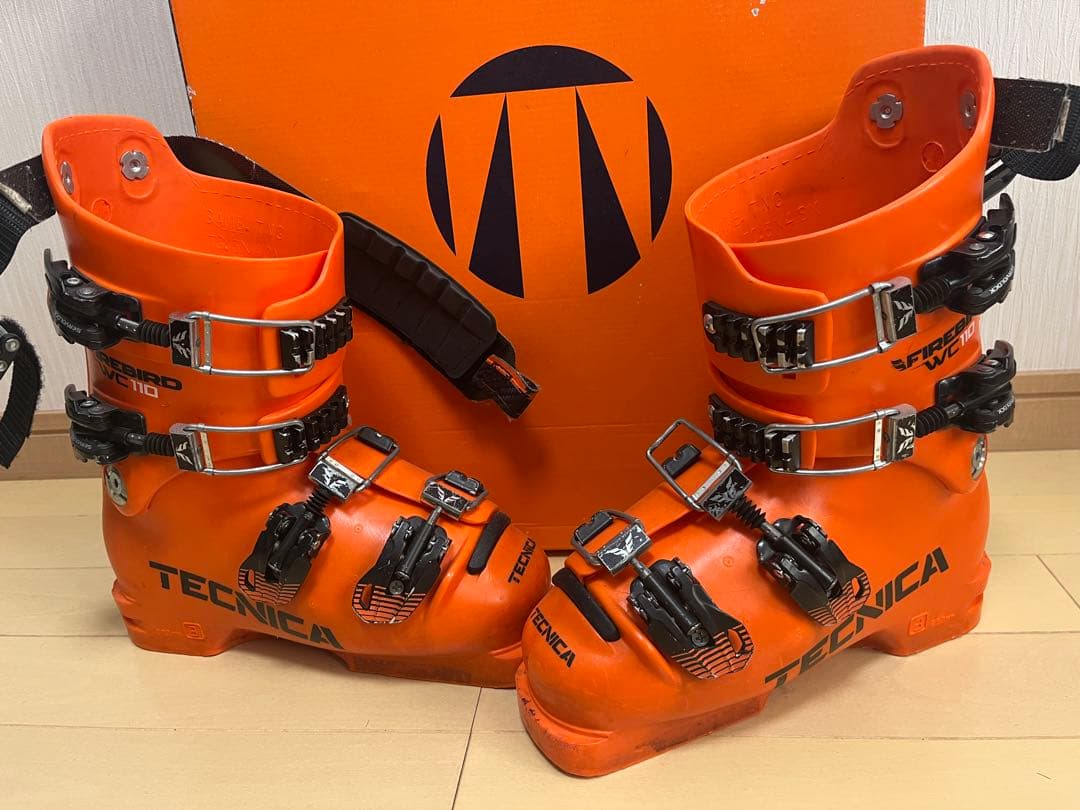 TECNICA スキー　ブーツインナー　新品　ブラック