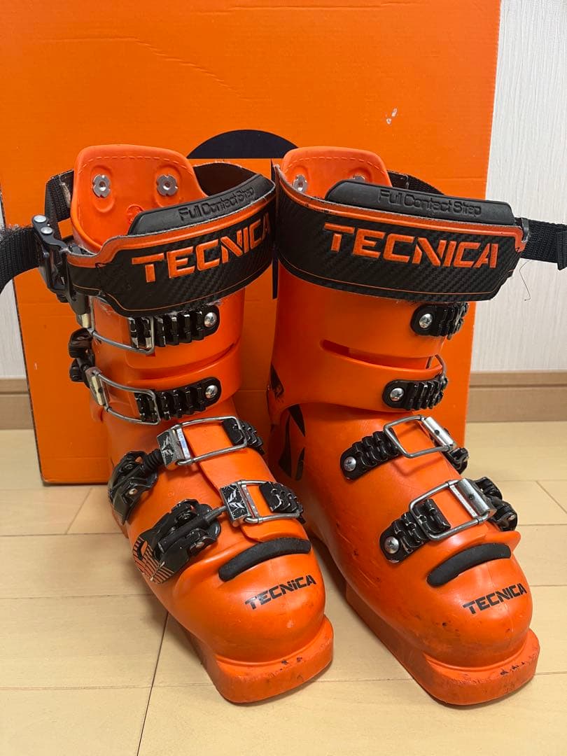 TECNICA スキー　ブーツインナー　新品　ブラック
