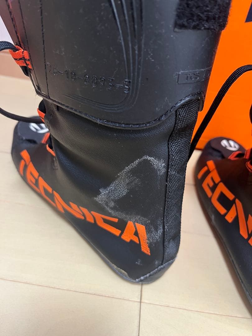 TECNICA スキー　ブーツインナー　新品　ブラック