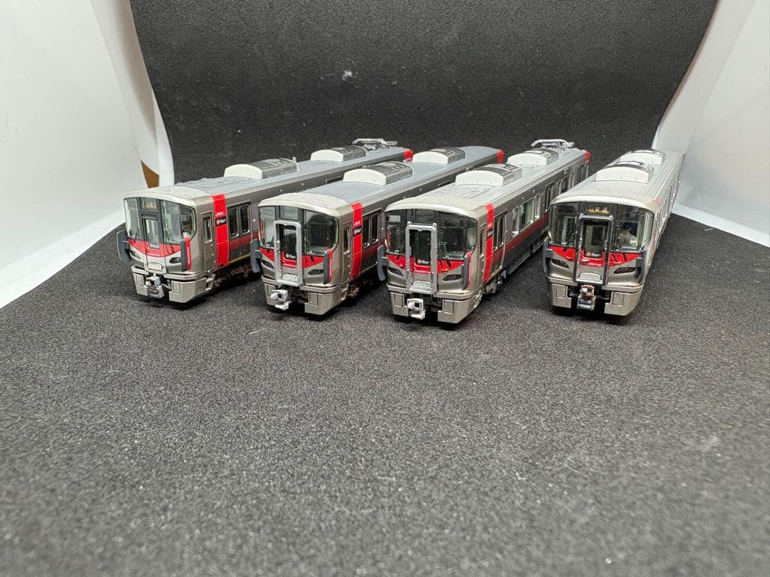 KATO 227系RedWing 2+2両セット