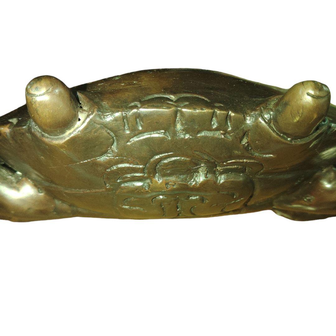 蟹の置物　金属製　高さ30cm、幅37.5cm