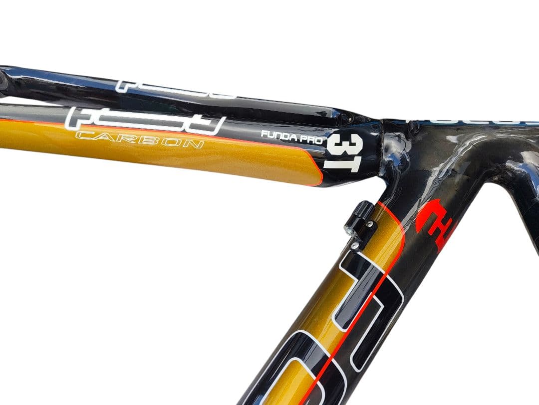 focus izalco extreme 2009モデル カーボンフレーム