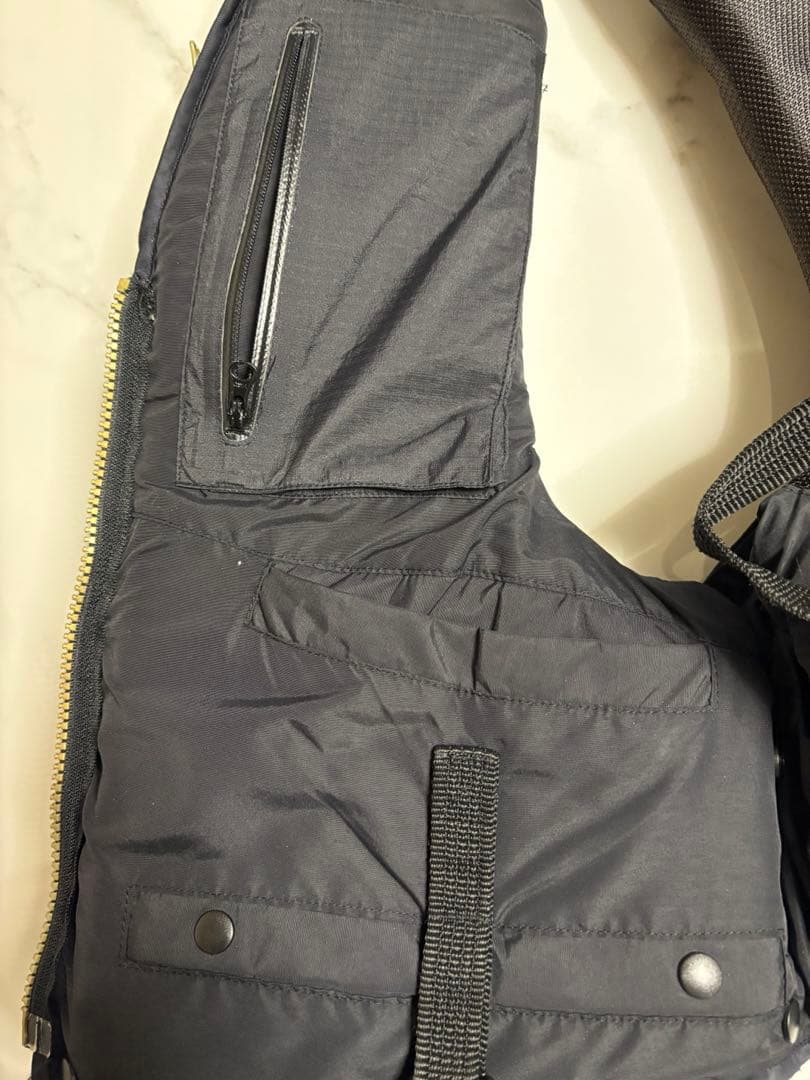 ダイワ　トーナメント　ライフジャケット　フローティング　DF3007T 中古